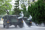 Disinfectant being sprayed in Taiwan. Military News Agency Zhou Lihang
